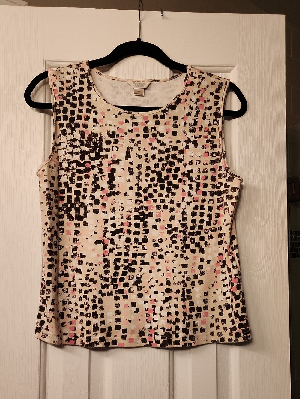Christopher & Banks Cream Tank Top with Black and Pink Print